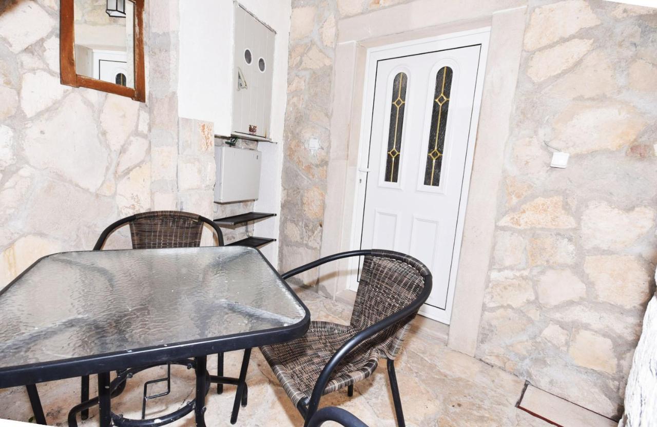 تْشيرسيك نوفي Vila Kula 1830 Apartments المظهر الخارجي الصورة