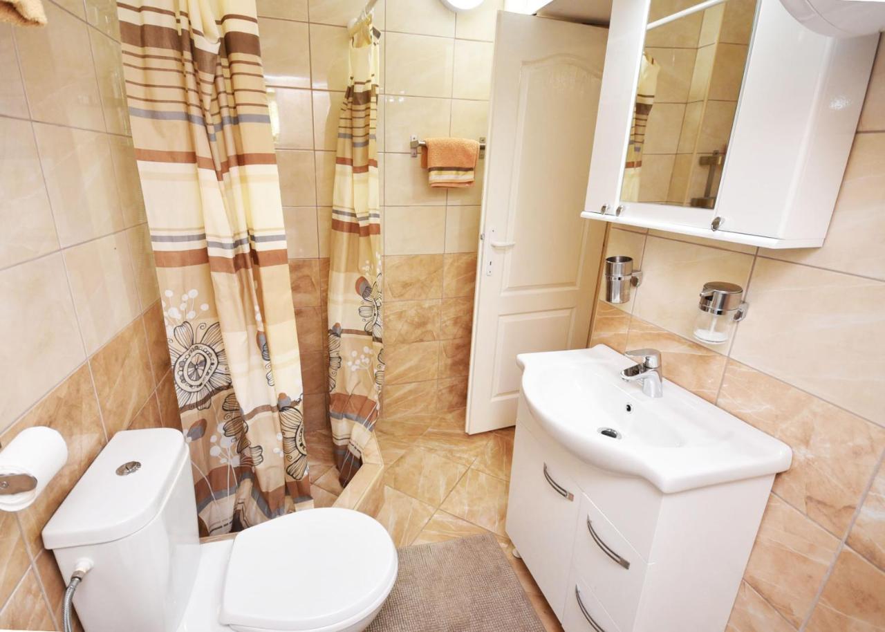 تْشيرسيك نوفي Vila Kula 1830 Apartments المظهر الخارجي الصورة